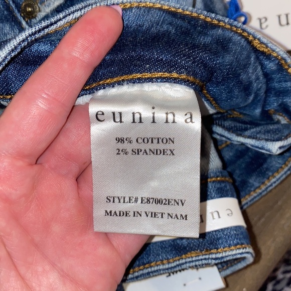 Jeans - Picture 7 of 10